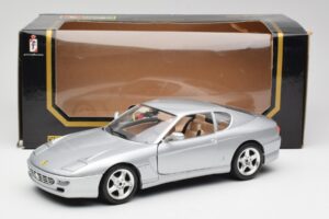 Ferrari 456 GT Silver Bburago 1:18 3036-M2 Diecast — photo 8 of 8