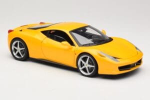 Ferrari 458 Italia Yellow Hot Wheels 1:18 P9894 Diecast — photo 6 of 8