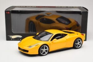 Ferrari 458 Italia Yellow Hot Wheels 1:18 P9894 Diecast — photo 8 of 8