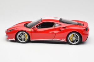 Ferrari 488 GTB Red Bburago 1:18 18-76102 Diecast — photo 4 of 8