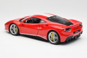 Ferrari 488 GTB Red Bburago 1:18 18-76102 Diecast — photo 7 of 8