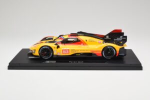 Ferrari 499P Hypercar AF Corse #83 R. Kubica / Y. Ye / R. Shwartzman 24 Hours of Le Mans 2024 Bburago 1:18 18-16313-83-VET Di — photo 4 of 9