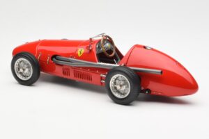 Ferrari 500 F2 #1 A. Ascari F1 Double World Champion 1952-1953 CMC 1:18 M-056 Diecast — photo 5 of 6