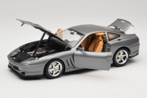 Ferrari 550 Maranello 25 Jahre Ferrari Model Club Silver 2nd Version Bburago 1:18 3064-S1 Diecast — photo 2 of 8