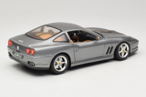 Ferrari 550 Maranello 25 Jahre Ferrari Model Club Silver 2nd Version Bburago 1:18 3064-S1 Diecast — photo 3 of 8