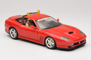 Ferrari 550 Maranello Safety Car Rosso Corsa Bburago 1:18 3064-P1 Diecast — photo 6 of 8
