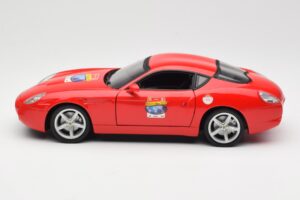 Ferrari 575 GTZ Zagato Red Hot Wheels 1:18 L2960 Diecast — photo 4 of 8