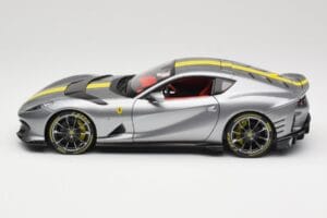 Ferrari 812 Competizione Grigio Coburn Bburago 1:18 18-01647 Diecast — photo 4 of 8