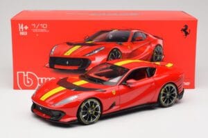 Ferrari 812 Competizione Rosso Corsa With Yellow Stripes Bburago 1:18 18-16915 Diecast — photo 8 of 8