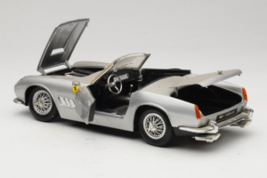 Ferrari California Cabriolet Silver Tonka 1:18 01109-S1 Diecast — photo 5 of 8