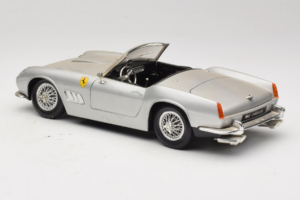 Ferrari California Cabriolet Silver Tonka 1:18 01109-S1 Diecast — photo 7 of 8
