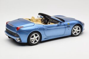 Ferrari California Light Blue Hot Wheels 1:18 N2043 Diecast — photo 3 of 8