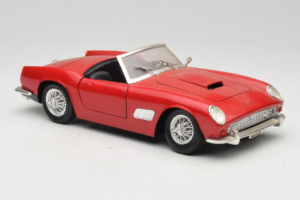 Ferrari California Cabriolet Red Tonka 1:18 01109-P1 Diecast — photo 6 of 8