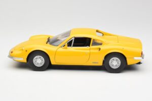 Ferrari Dino 246 GT Yellow Anson 1:18 30301W Diecast — photo 4 of 8
