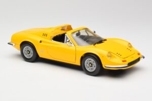 Ferrari Dino 246 GTS Yellow Hot Wheels 1:18 23920 Diecast — photo 6 of 8