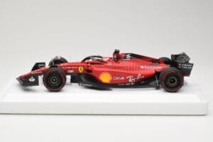 Ferrari F1-75 #16 C. Leclerc Winner Bahrain GP 2022 BBR 1:18 BBR221816 Resin — photo 3 of 6