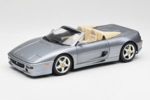 Ferrari F355 Spider Silver Hot Wheels 1:18 23907-M1 Diecast