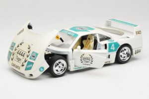 Ferrari F40 4444 Tage Garanta #4 White Bburago 1:18 3332-W5 Diecast — photo 2 of 8