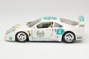 Ferrari F40 4444 Tage Garanta #4 White Bburago 1:18 3332-W5 Diecast — photo 4 of 8