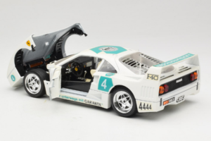 Ferrari F40 4444 Tage Garanta #4 White Bburago 1:18 3332-W5 Diecast — photo 5 of 8