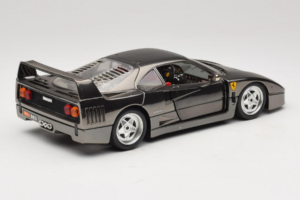 Ferrari F40 Chrome Black Bburago 1:18 3401-B1 Diecast — photo 3 of 8