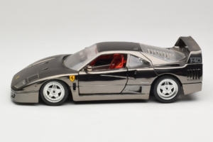 Ferrari F40 Chrome Black Bburago 1:18 3401-B1 Diecast — photo 4 of 8