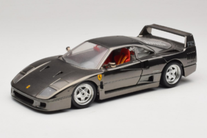 Ferrari F40 Chrome Black Bburago 1:18 3401-B1 Diecast