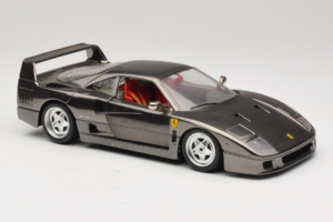 Ferrari F40 Chrome Black Bburago 1:18 3401-B1 Diecast — photo 6 of 8