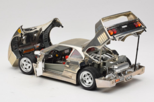 Ferrari F40 Chrome Silver Bburago 1:18 3401 Diecast — photo 5 of 8