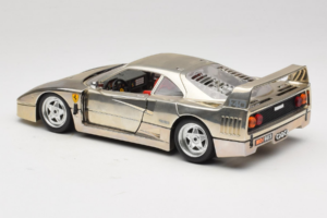 Ferrari F40 Chrome Silver Bburago 1:18 3401 Diecast — photo 7 of 8