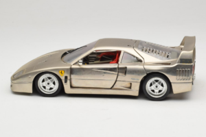 Ferrari F40 Dark Chrome Silver Kroymans Limited Edition Bburago 1:18 3032-C2 Diecast — photo 4 of 8