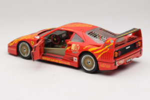 Ferrari F40 Evoluzione #3 Brummel Red 1987 Bburago 1:18 3022-P2 Diecast — photo 5 of 8