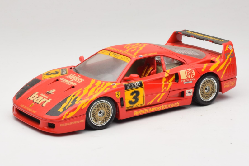 Ferrari F40 Evoluzione #3 Brummel Red 1987 Bburago 1:18 3022-P2 Diecast