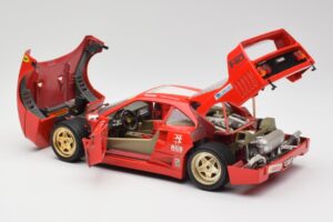 Ferrari F40 Evoluzione Bburago 1:18 3042 Diecast — photo 5 of 8