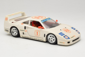 Ferrari F40 #1 Expert White 1987 Bburago 1:18 3332-W2 Diecast — photo 6 of 8