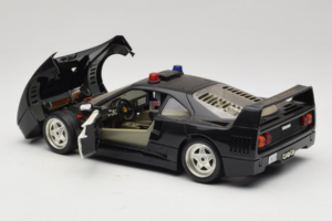 Ferrari F40 Highway Patrol Black White Bburago 1:18 3022-H1 Diecast — photo 5 of 8