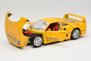 Ferrari F40 Interconti Car HiFi Yellow Bburago 1:18 3032-I1 Diecast — photo 2 of 8