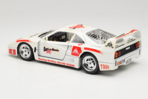 Ferrari F40 Kart-o-Mania White Bburago 1:18 3332-W3 Diecast — photo 7 of 8