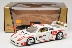 Ferrari F40 Kart-o-Mania White Bburago 1:18 3332-W3 Diecast — photo 8 of 8