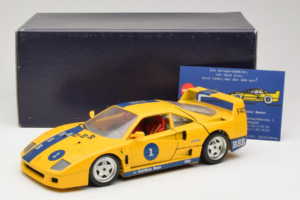 Ferrari F40 #1 Yellow Bauer Limited Edition 100pcs Bburago 1:18 BSR001 Diecast — photo 8 of 8