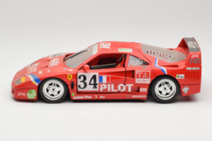 Ferrari F40 LM Pilot #34 Ferte / Thavenin / Palau 24 Hours of Le Mans 1995 Red Bburago 1:18 3032-P3 Diecast — photo 4 of 8