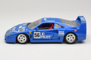 Ferrari F40 Pilot #56 Blue Bburago 1:18 3332-BL1 Diecast — photo 4 of 8