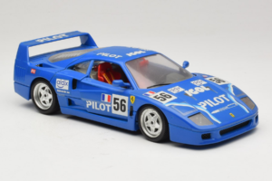 Ferrari F40 Pilot #56 Blue Bburago 1:18 3332-BL1 Diecast — photo 6 of 8