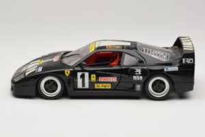 Ferrari F40 Pirelli Agip #1 Black Bburago 1:18 3332-B1 Diecast — photo 4 of 8