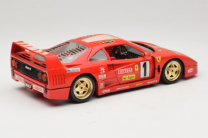 Ferrari F40 Evoluzione #1 Pirelli Agip Red with Gold Wheels 1992 Bburago 1:18 3042-P2 Diecast — photo 3 of 8