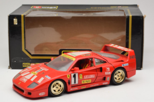 Ferrari F40 Evoluzione #1 Pirelli Agip Red with Gold Wheels 1992 Bburago 1:18 3042-P2 Diecast — photo 8 of 8