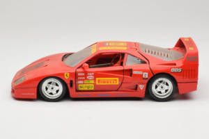 Ferrari F40 Pirelli BBS Red Bburago 1:18 3032-P4 Diecast — photo 4 of 8