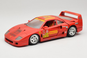Ferrari F40 Pirelli BBS Red Bburago 1:18 3032-P4 Diecast