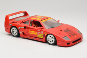 Ferrari F40 Pirelli BBS Red Bburago 1:18 3032-P4 Diecast — photo 6 of 8