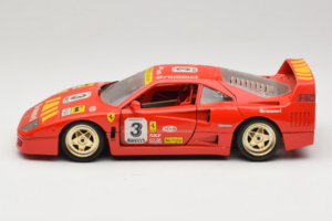 Ferrari F40 #3 Pirelli Red 1987 Bburago 1:18 3332-P4 Diecast — photo 4 of 8